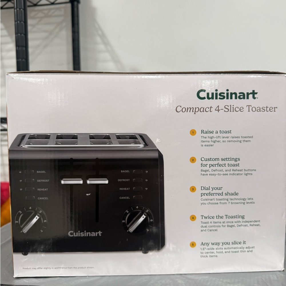 Cuisinart 4-Slice Toaster - Black